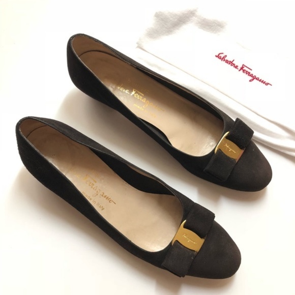 Salvatore Ferragamo Shoes - ❤️Salvatore Ferragamo swade close heels shoes ❤️